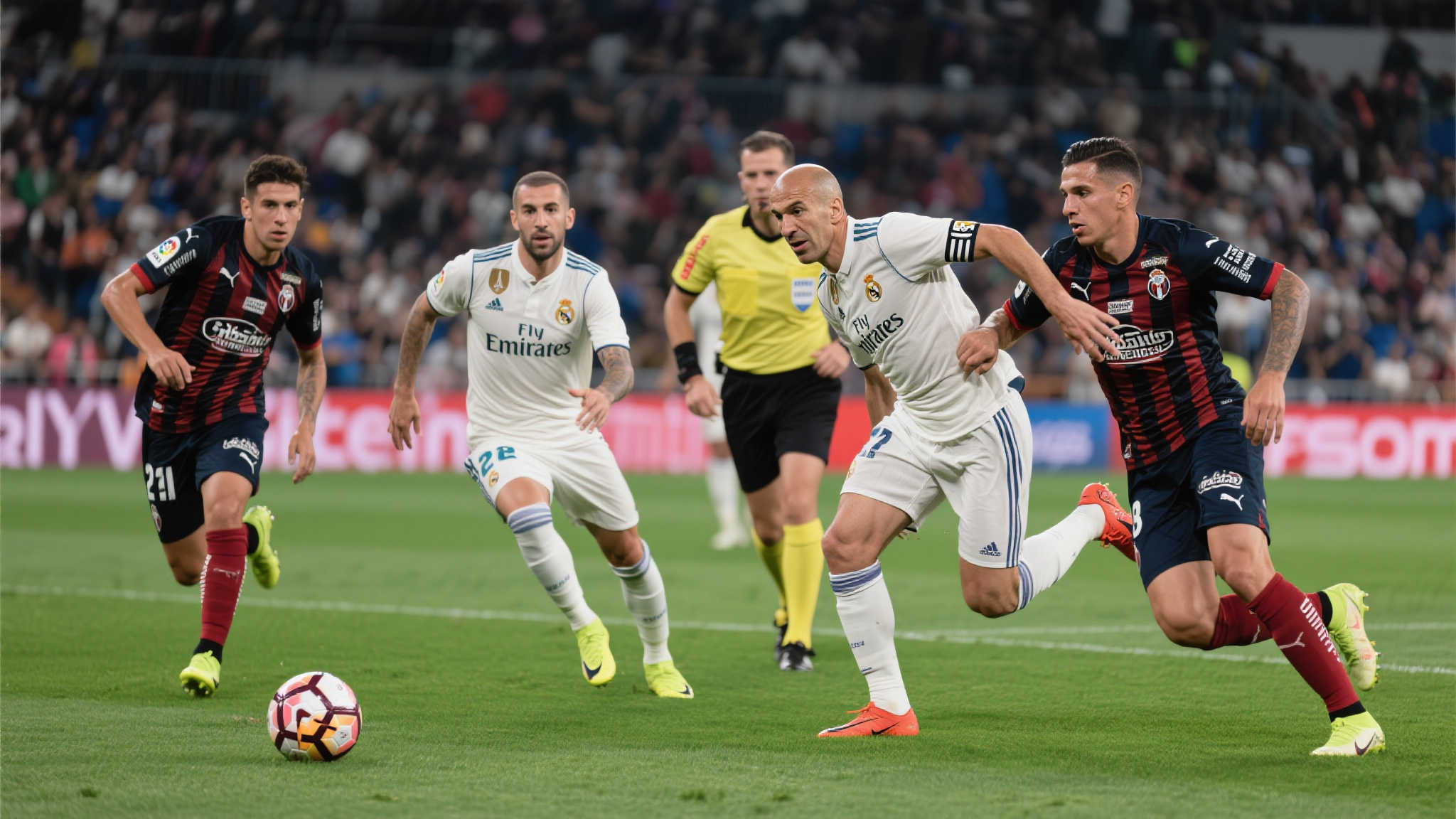 当进入下半时，为打破僵局并进一步施压，“齐达内式机